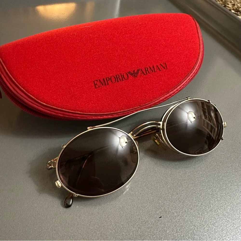 Emporio Armani Eyeglasses Gold Frame with Sunglass clip ons 194 743 50 20 135 - Picture 12 of 12